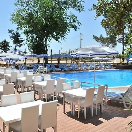 Aperion Beach Kızılot