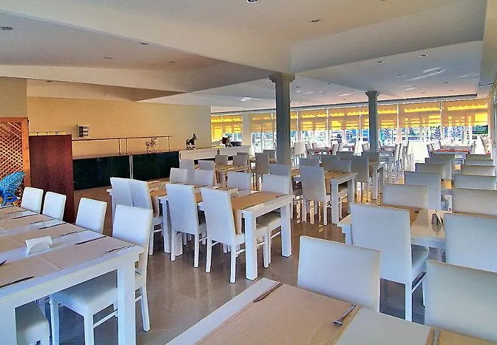 Aperion Beach Kızılot