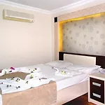 Hotel Aperion Beach Kızılot
